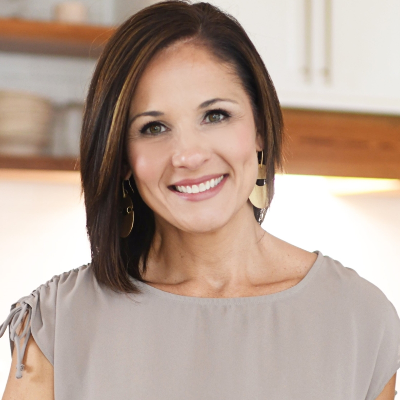 Jennifer Crowe